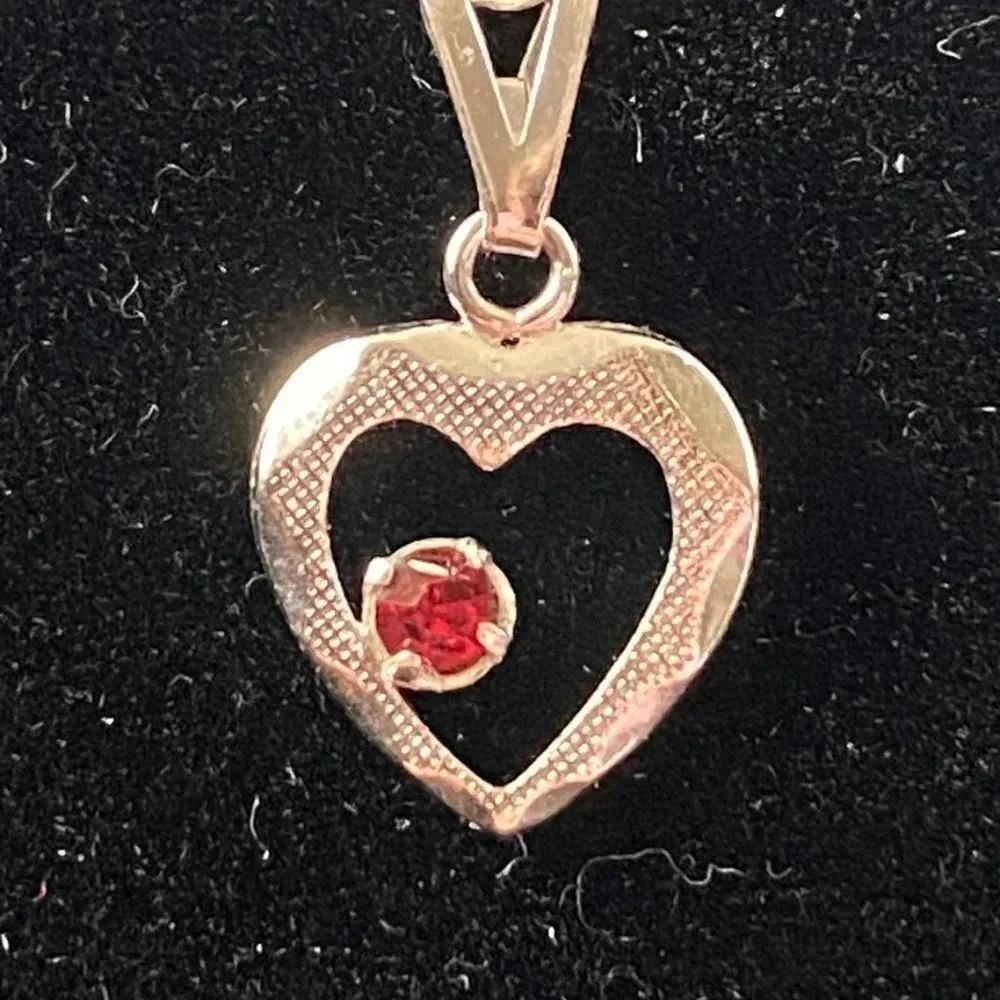 Tiny Heart Pendant on Silver 925 Necklace